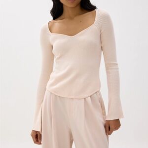 BNWT Love bonito sweetheart sweater